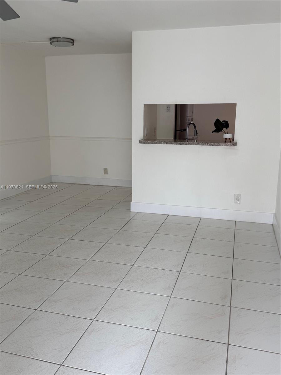 LAKEWOOD VILLAGE - Residential