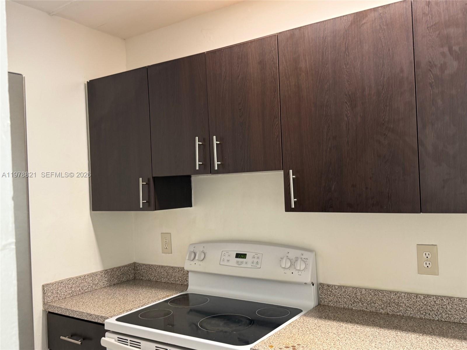 LAKEWOOD VILLAGE - Residential