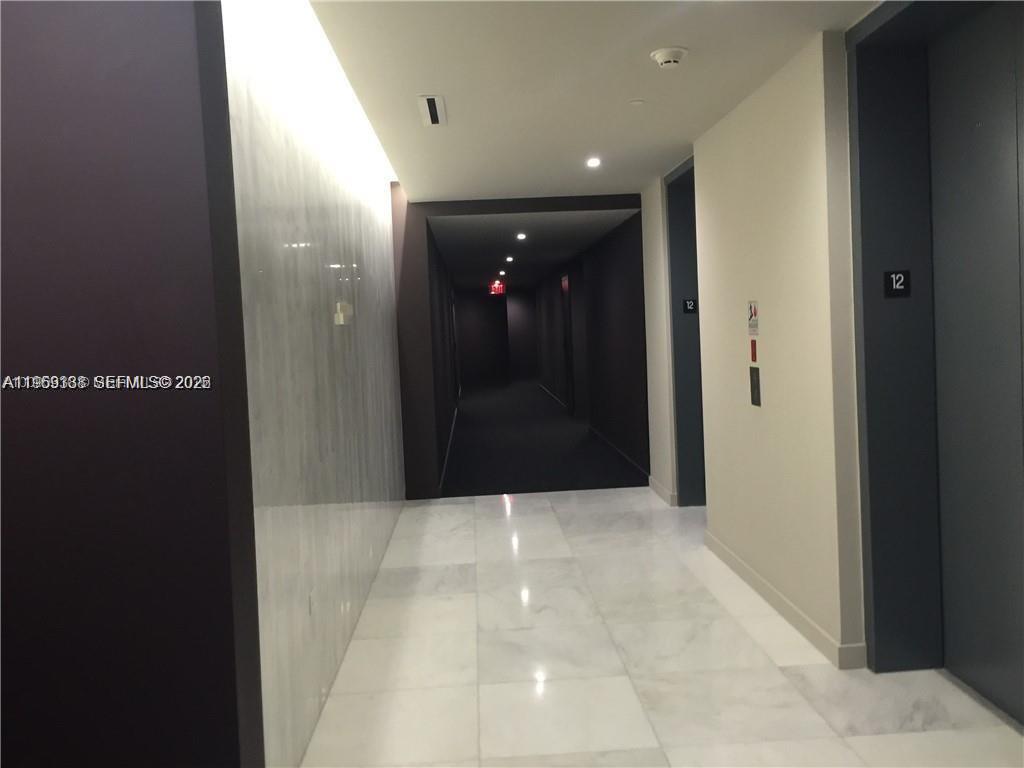 REACH CONDO - Residential