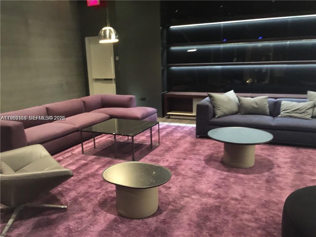 REACH CONDO - Residential