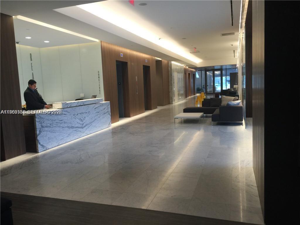 REACH CONDO - Residential