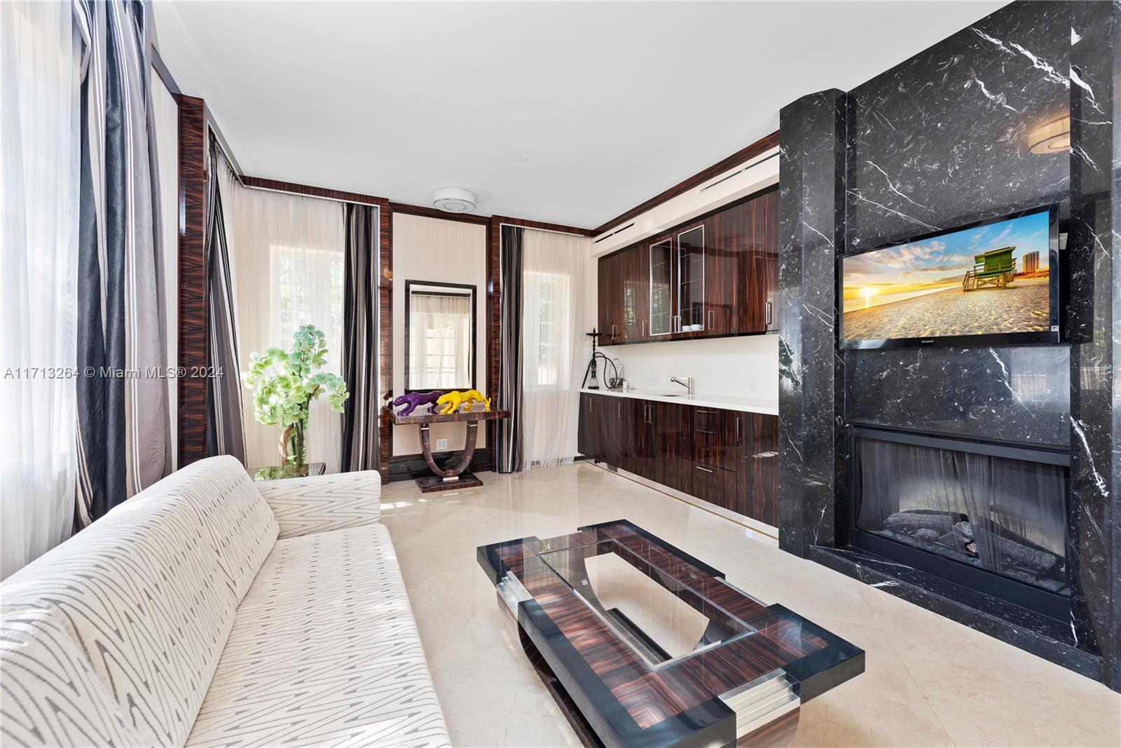 PALAZZO DEL MARE AT FISHE - Residential
