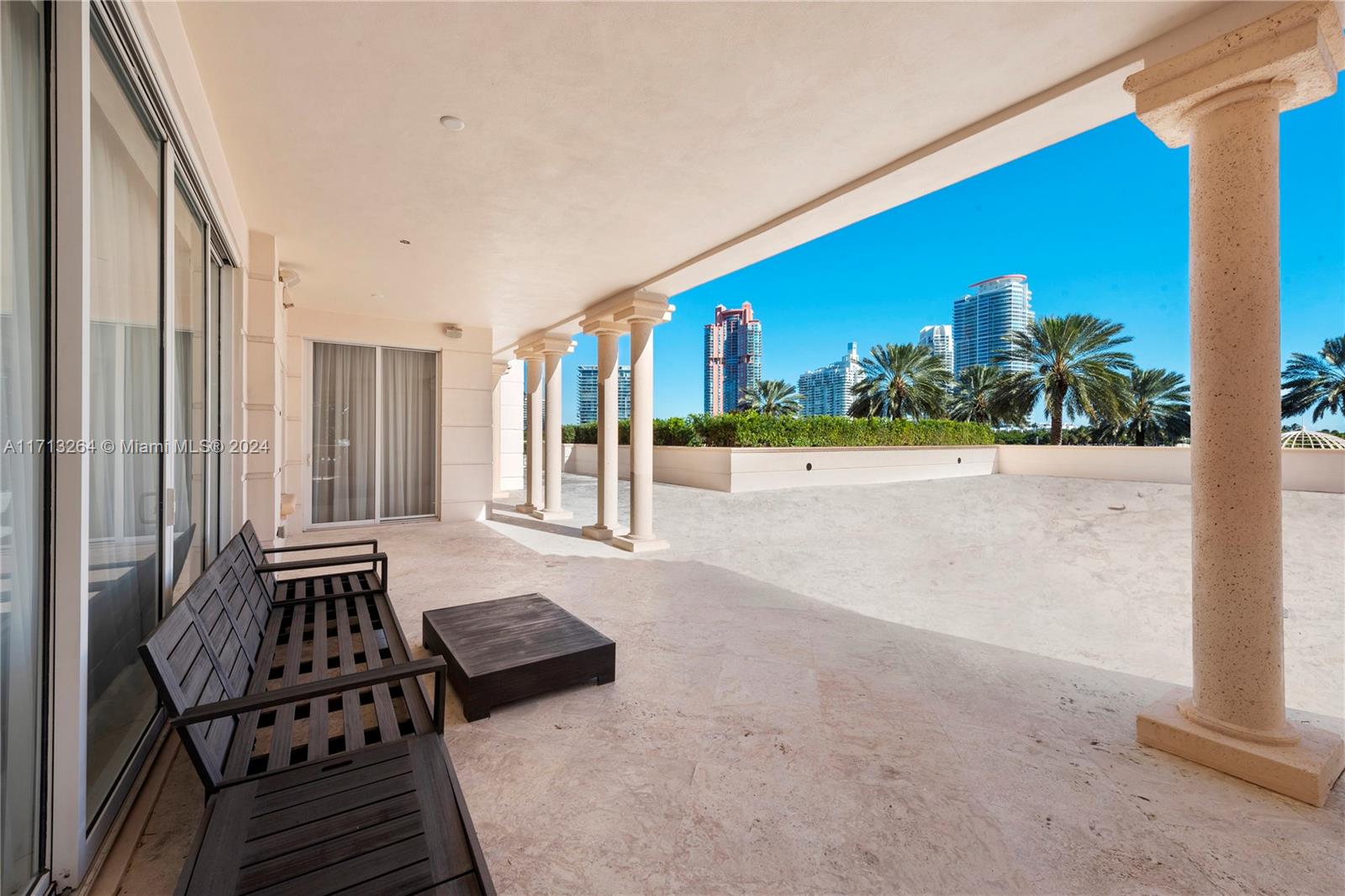 PALAZZO DEL MARE AT FISHE - Residential