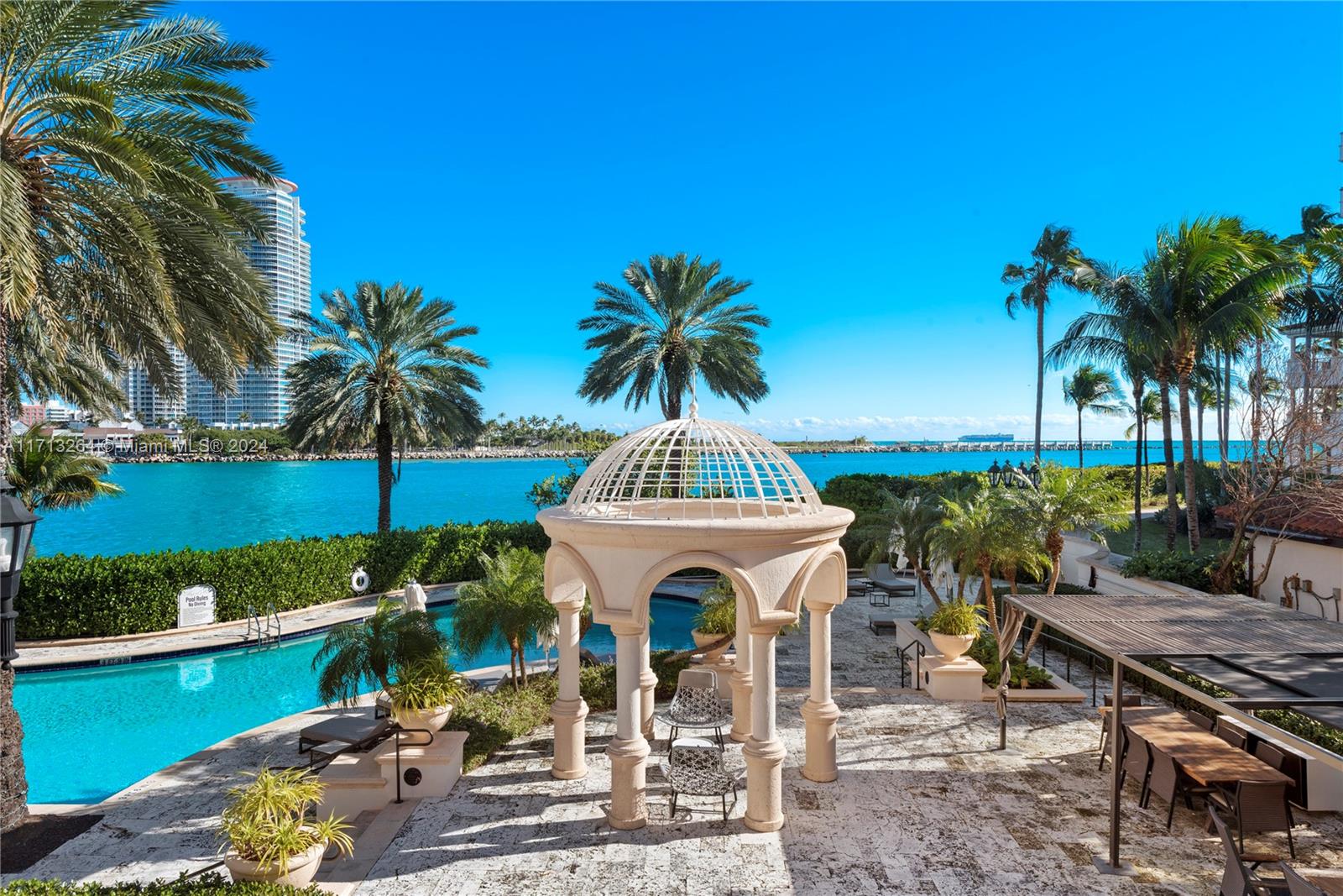 PALAZZO DEL MARE AT FISHE - Residential