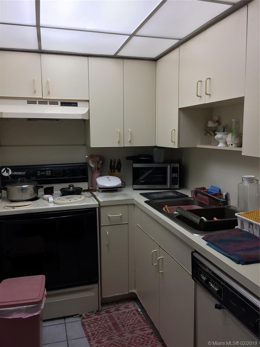 KENDALL CENTER - Residential