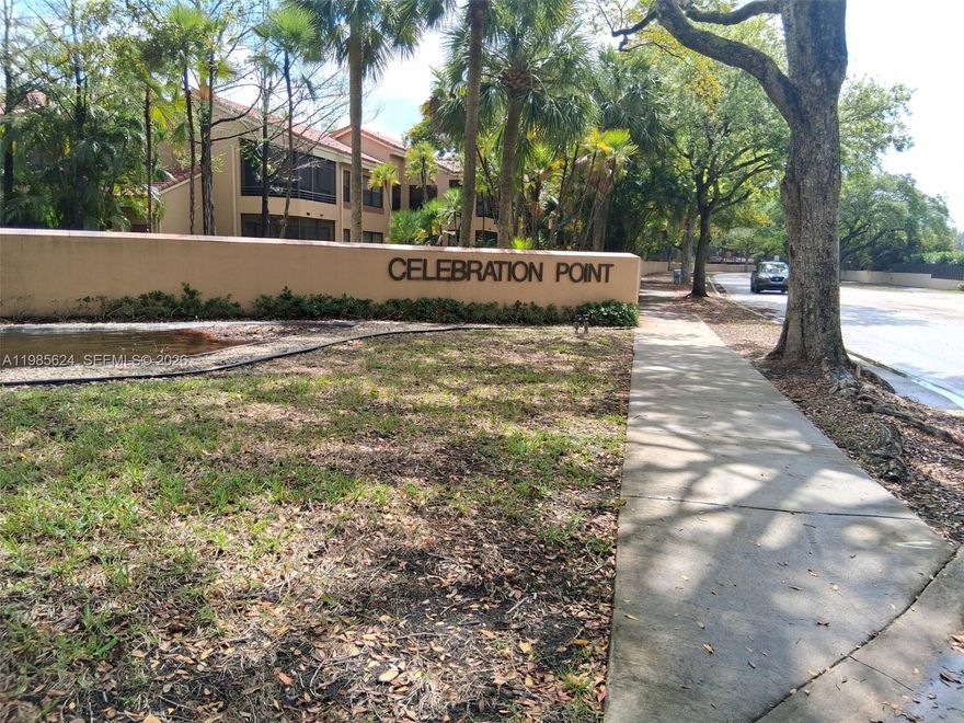 Amazing condo in the heart of Miami Lakes. 2 bedrooms. 2 baths and a Den on Second floor.
High ceilings with many windows that provide amazing light. Brand new kitchen cabinets, stainless steel appliances, quartz counter tops and W/D inside the unit. Remodeled bathrooms. New laminate flooring on stairs and 2nd floor. Tile on first floor. Walking distance to Main Street, Dining, Shopping, Movies and grocery stores.
Plenty of parking spaces. Miami Lakes K-8 Schools and Charter Schools. Easy to show. Property on Supra.
If you showed it, you rented it.