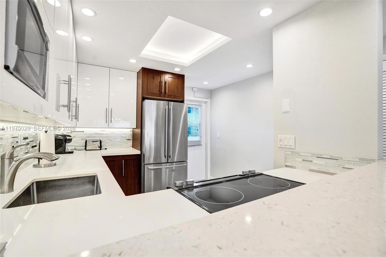 ISLE OF PARADISE CO-OP - Residential