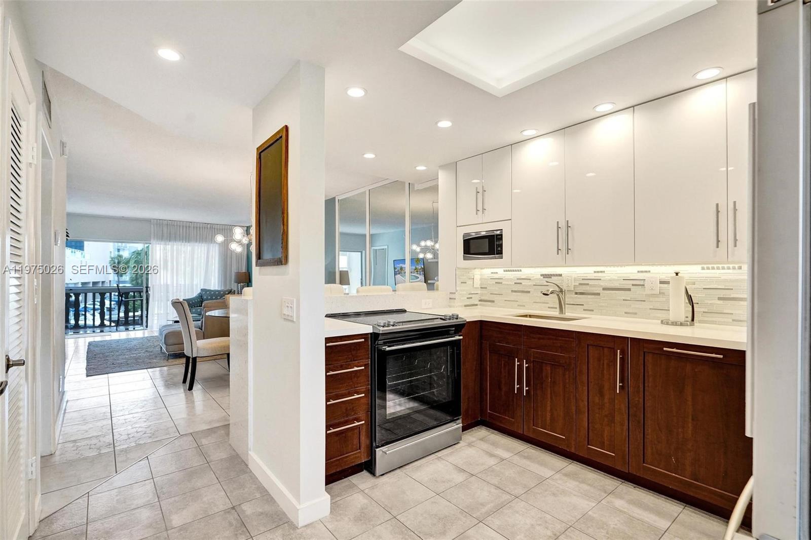 ISLE OF PARADISE CO-OP - Residential