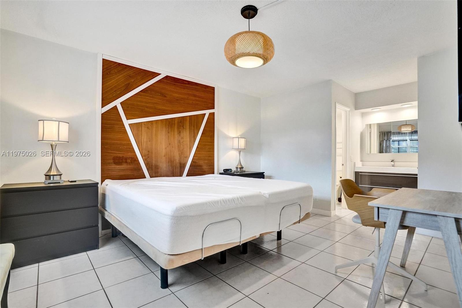 ISLE OF PARADISE CO-OP - Residential