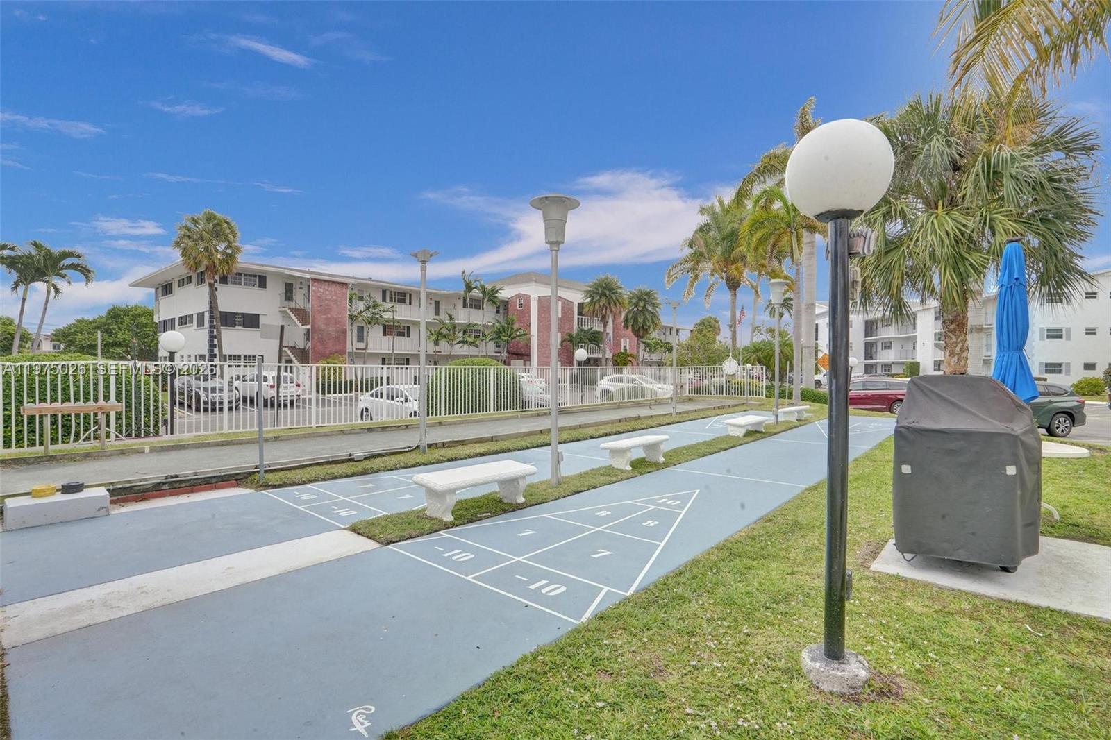 ISLE OF PARADISE CO-OP - Residential