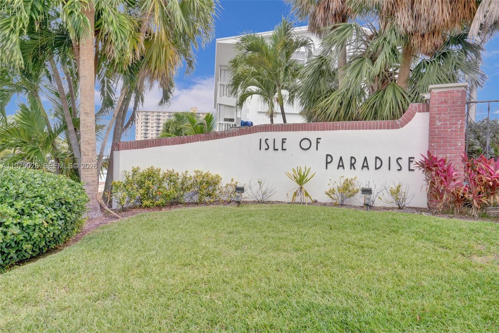 ISLE OF PARADISE CO-OP - Residential
