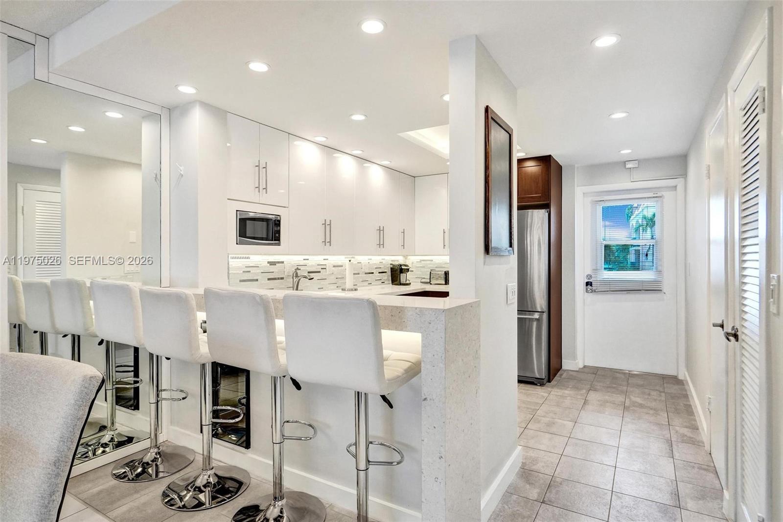 ISLE OF PARADISE CO-OP - Residential