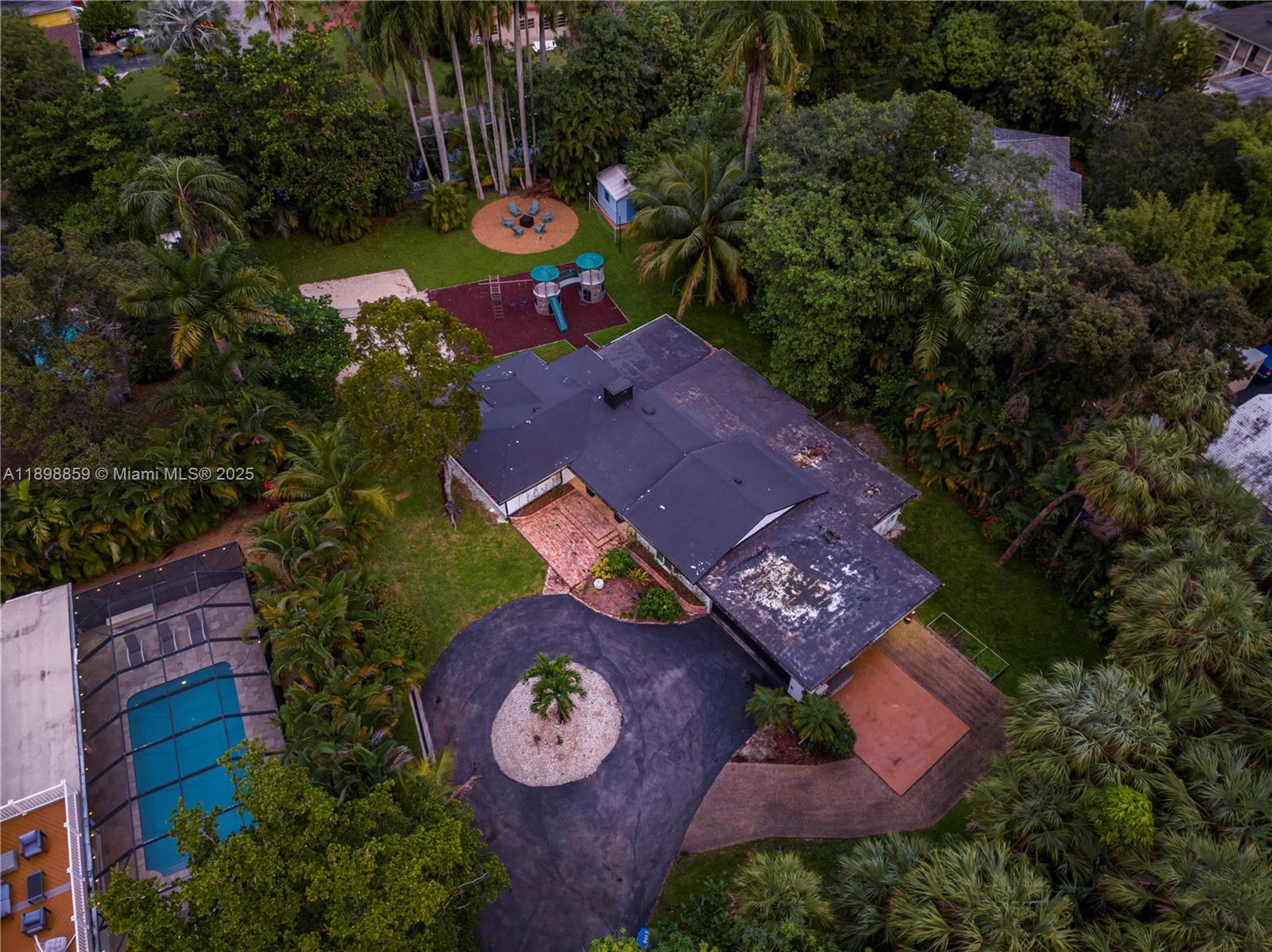 RIVER LANDS - Residential Lease