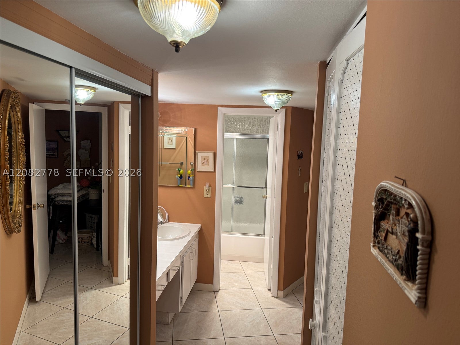 20500 W Country Club Dr 711