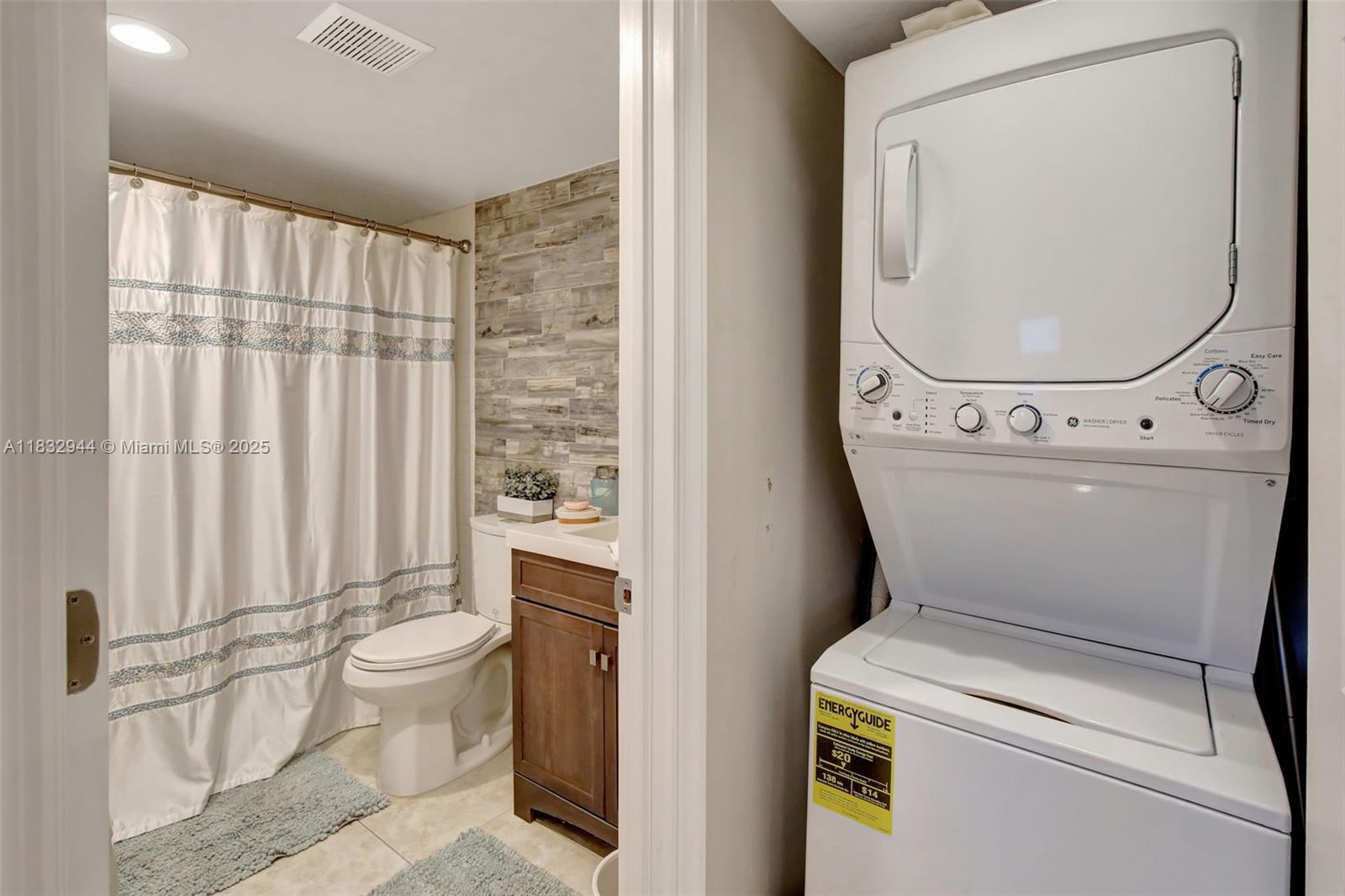 BUCKINGHAM EAST AT CENTUR - Residential