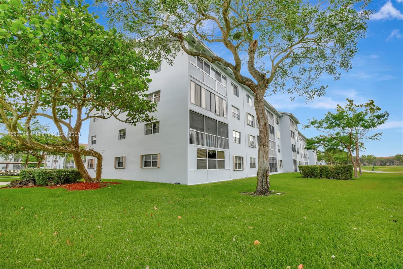 BUCKINGHAM EAST AT CENTUR - Residential