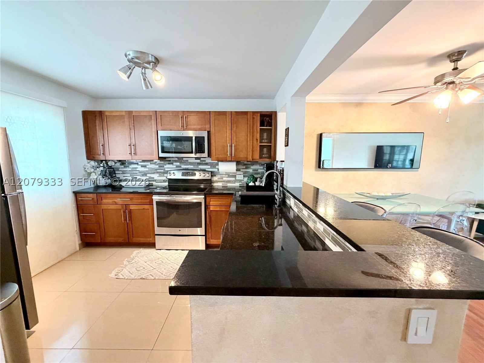 445 NE 195th St 430