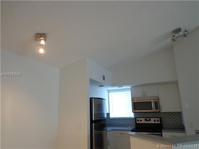 CORAL KEY CONDO - Residential Lease