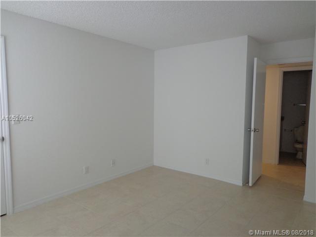 CORAL KEY CONDO - Residential Lease