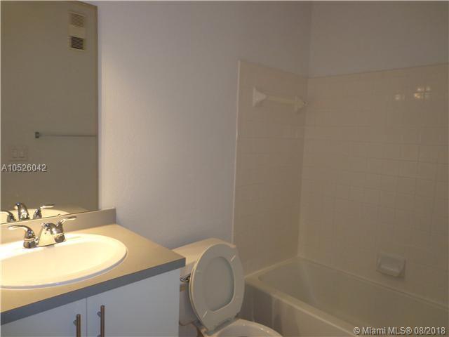 CORAL KEY CONDO - Residential Lease