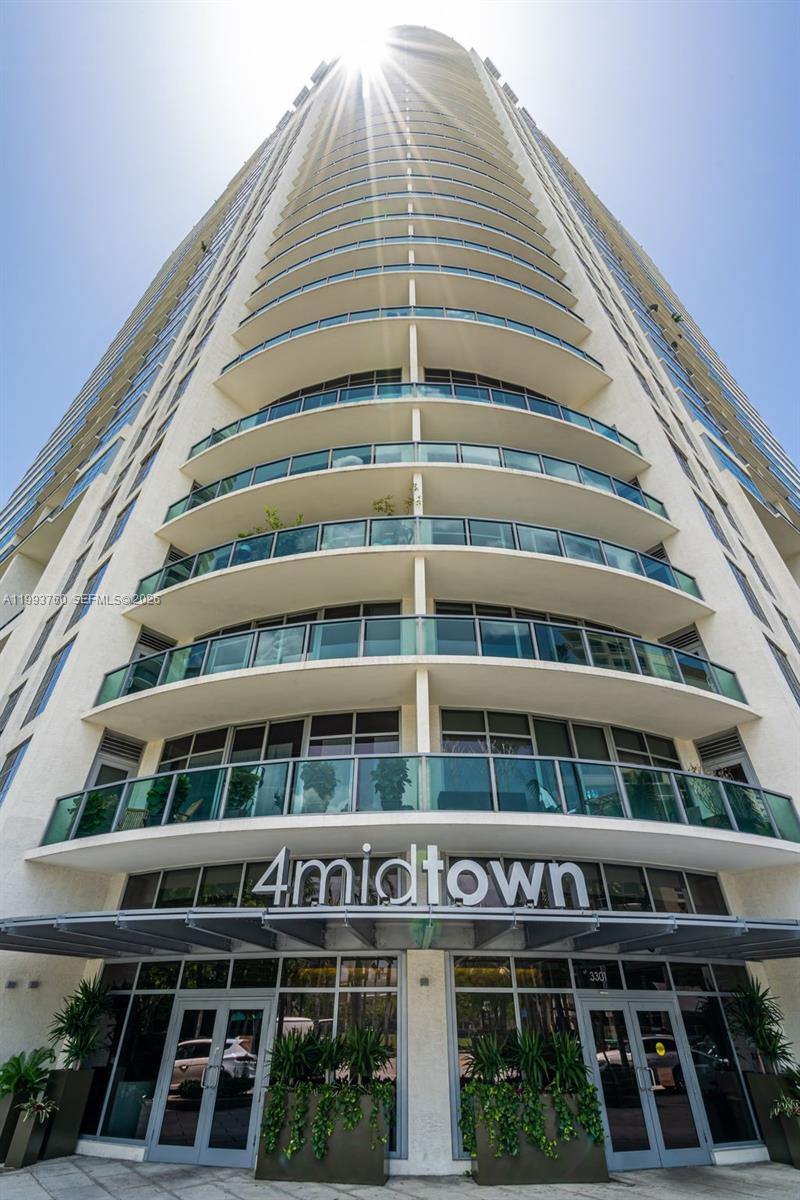 FOUR MIDTOWN MIAMI CONDO - Residential Lease