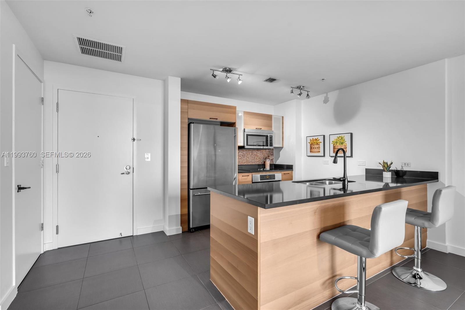 3301 NE 1st Ave H2813