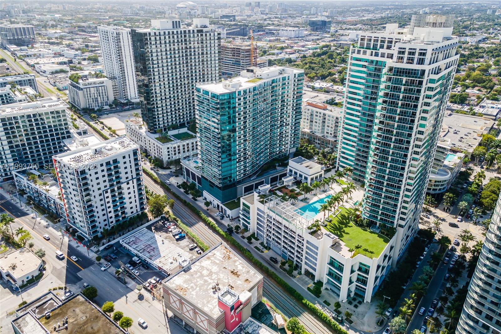 FOUR MIDTOWN MIAMI CONDO - Residential Lease