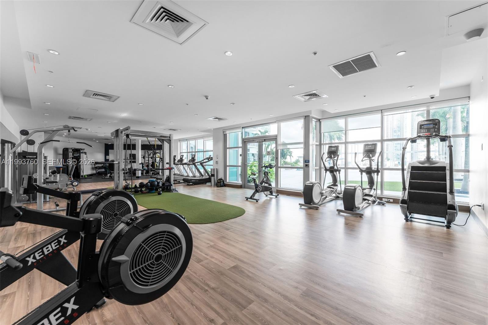 FOUR MIDTOWN MIAMI CONDO - Residential Lease