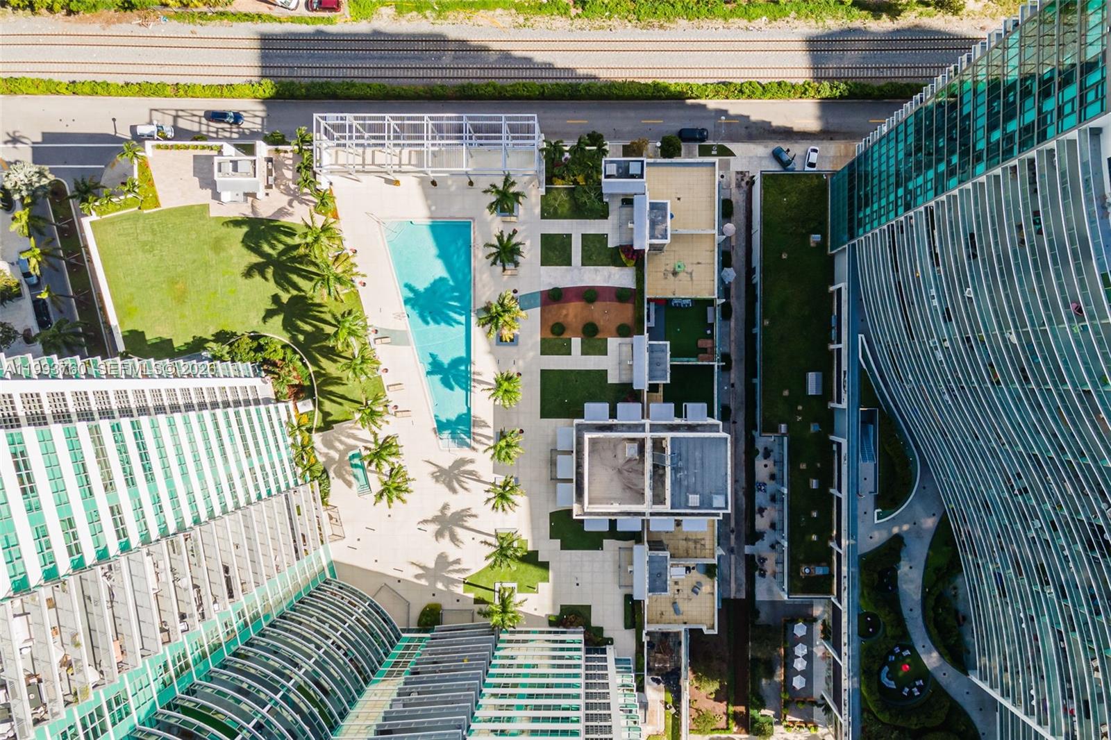 FOUR MIDTOWN MIAMI CONDO - Residential Lease