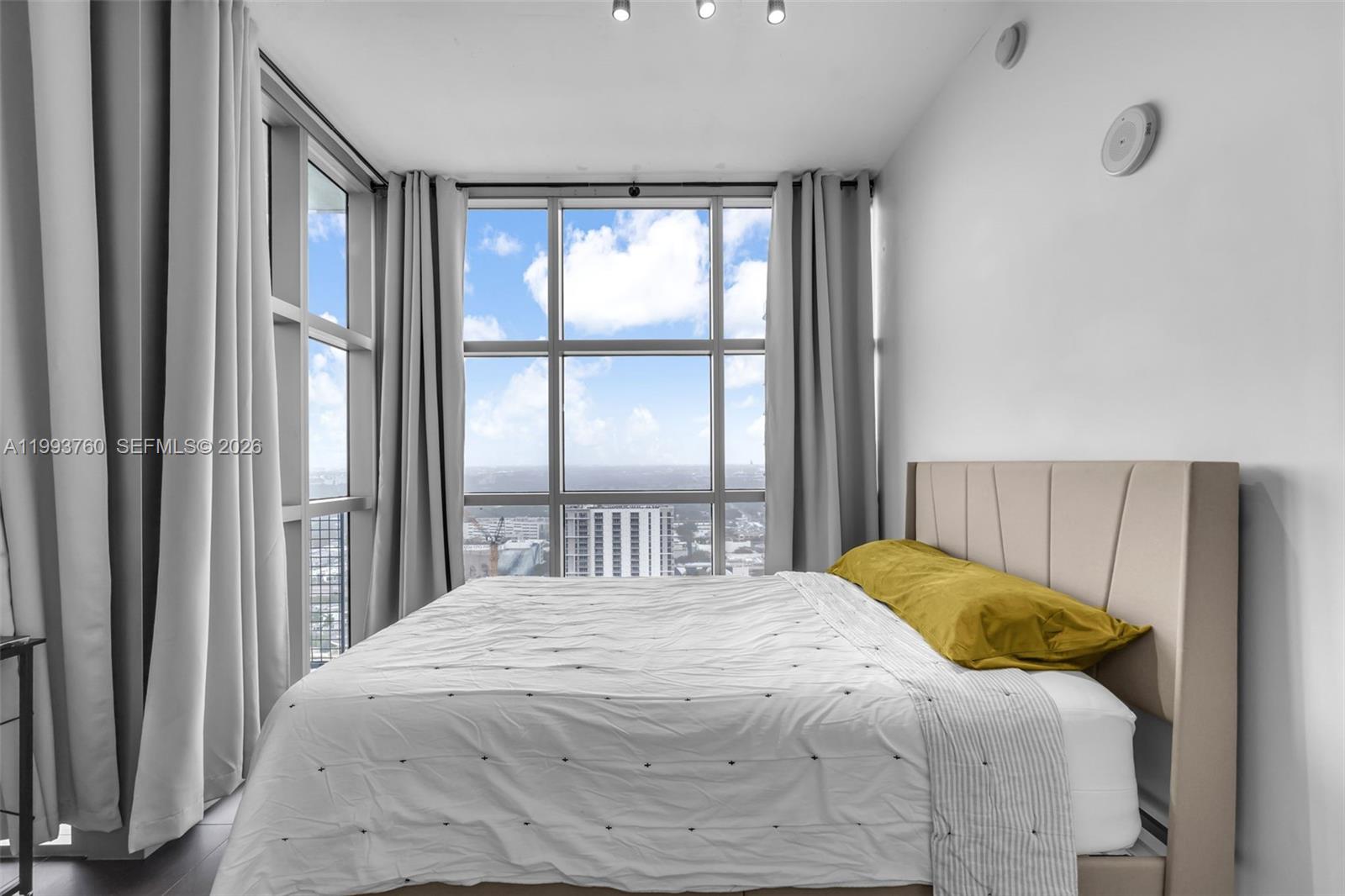 FOUR MIDTOWN MIAMI CONDO - Residential Lease