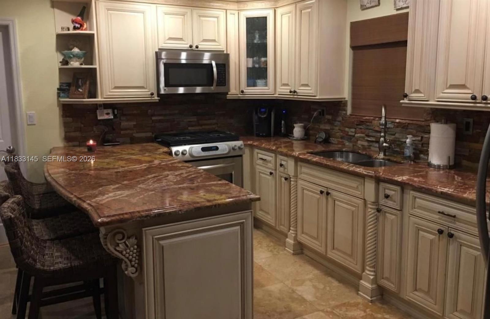 LONG KEY PROJ PROP LINE S - Residential