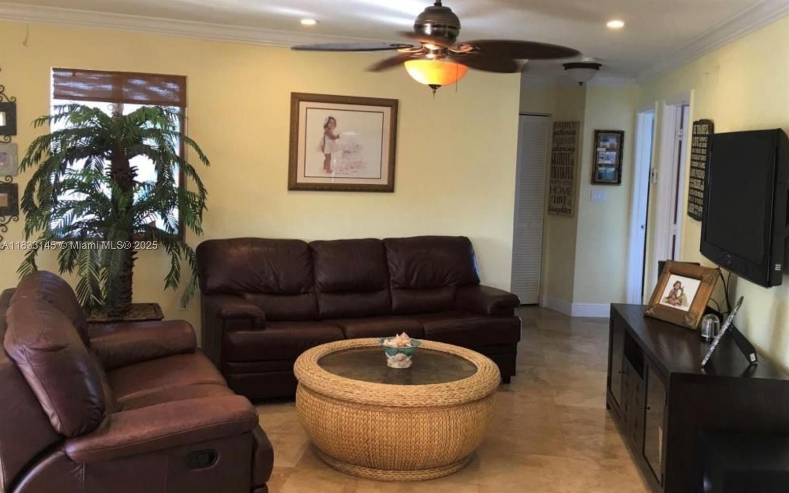 65821 Overseas Hwy 176