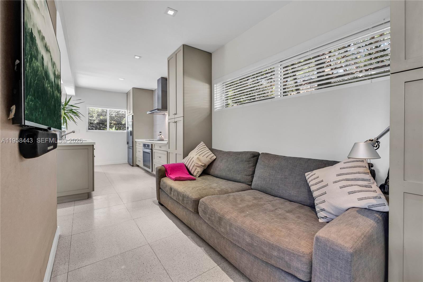 SHERWOOD FOREST - Residential