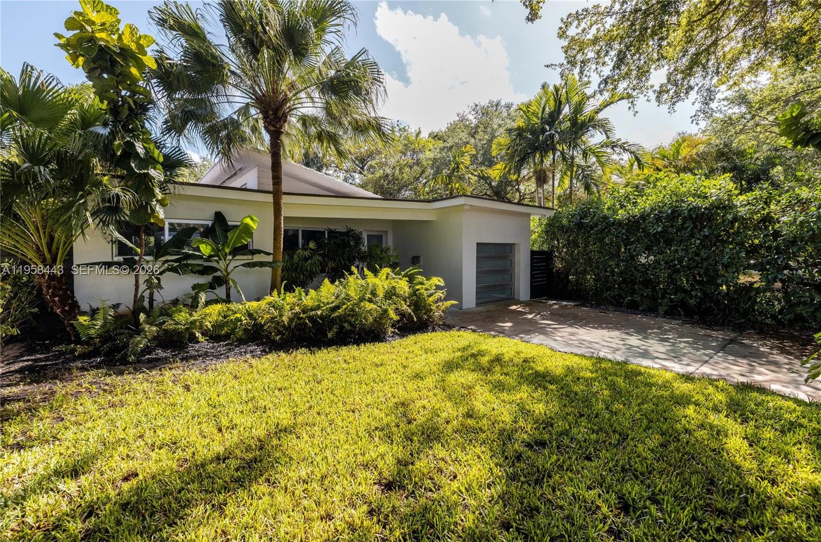 SHERWOOD FOREST - Residential