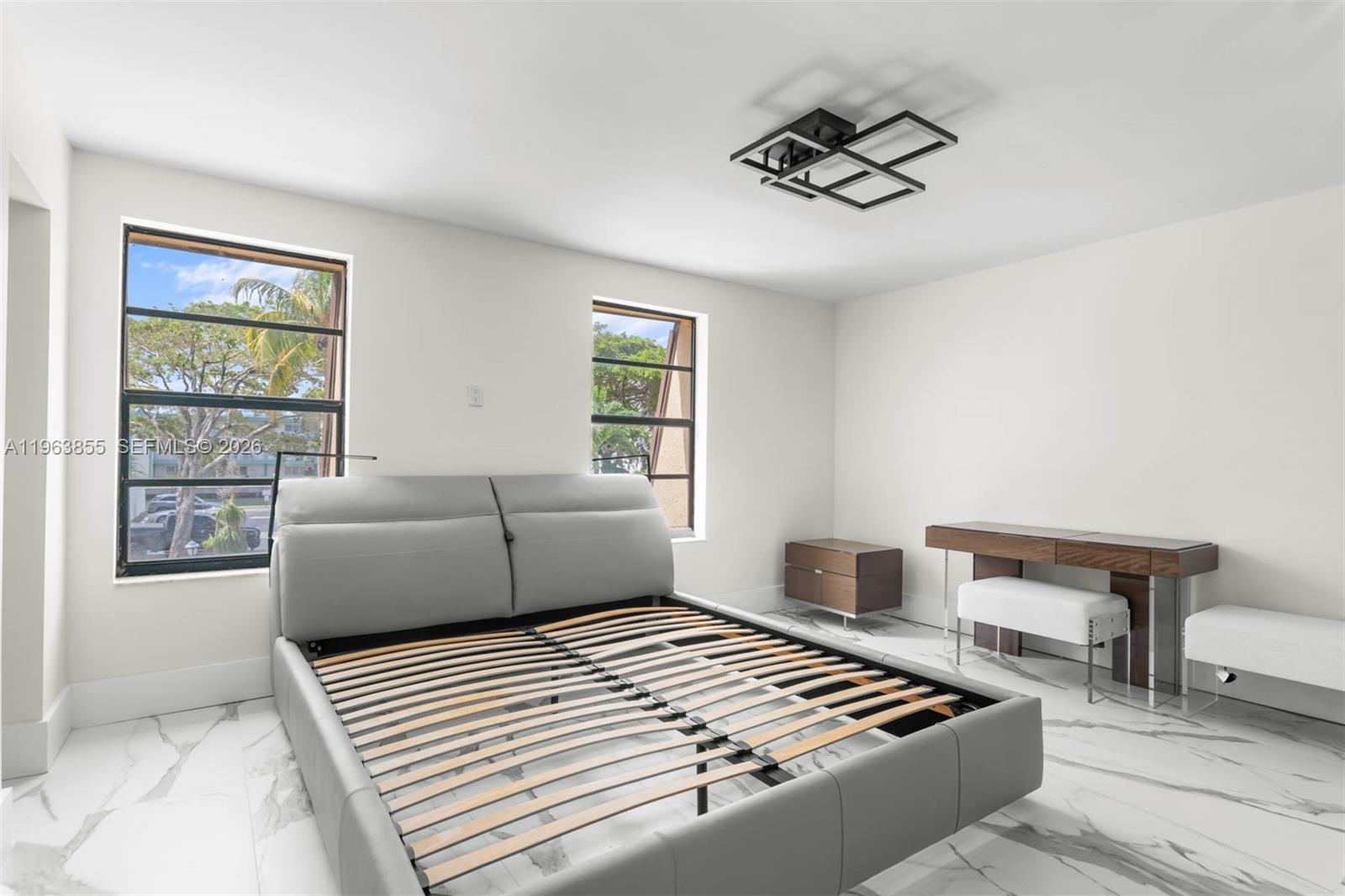 BEACH CLUB VILLAS CONDO II - Residential Lease