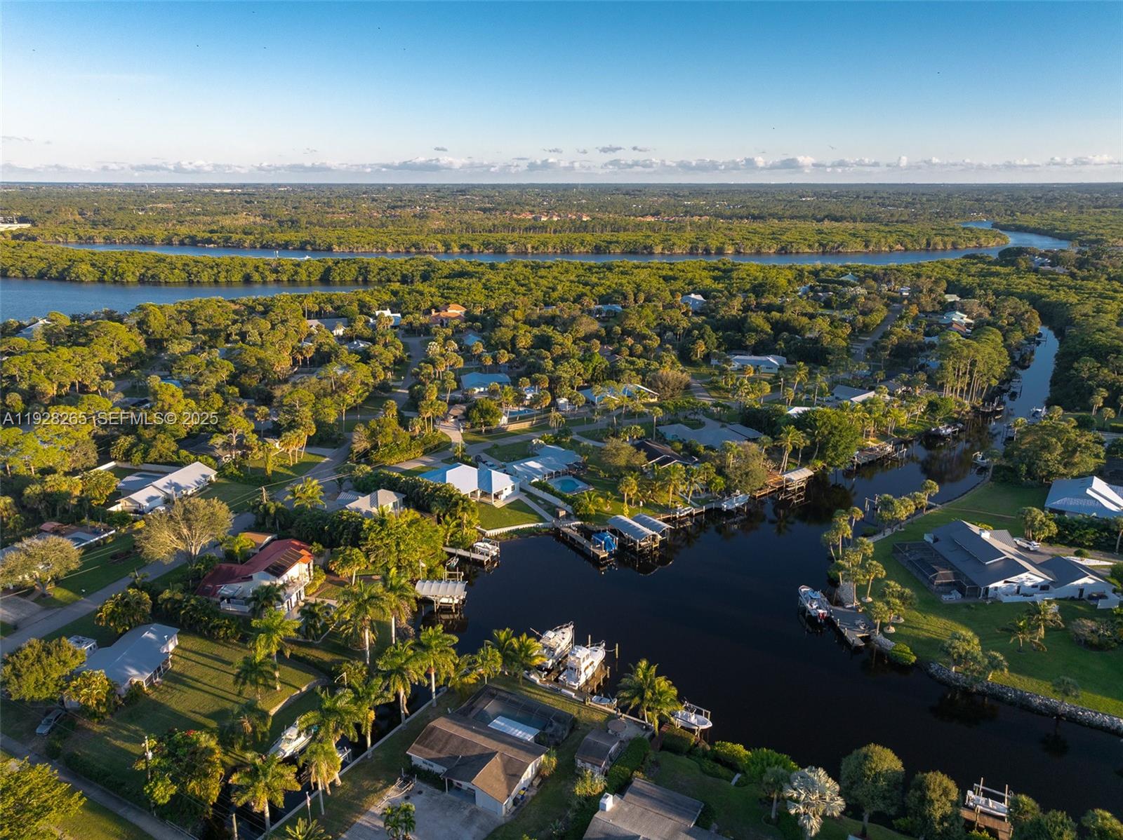 3842 SW Saint Lucie Ln 0