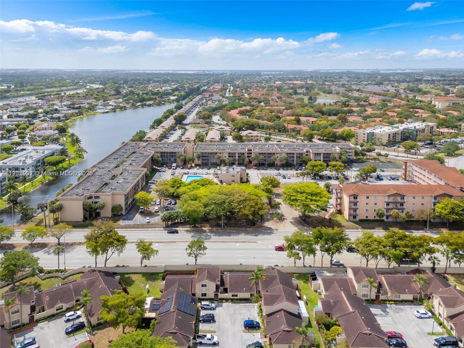 VILLA HOMES AT THE MOORS - Residential