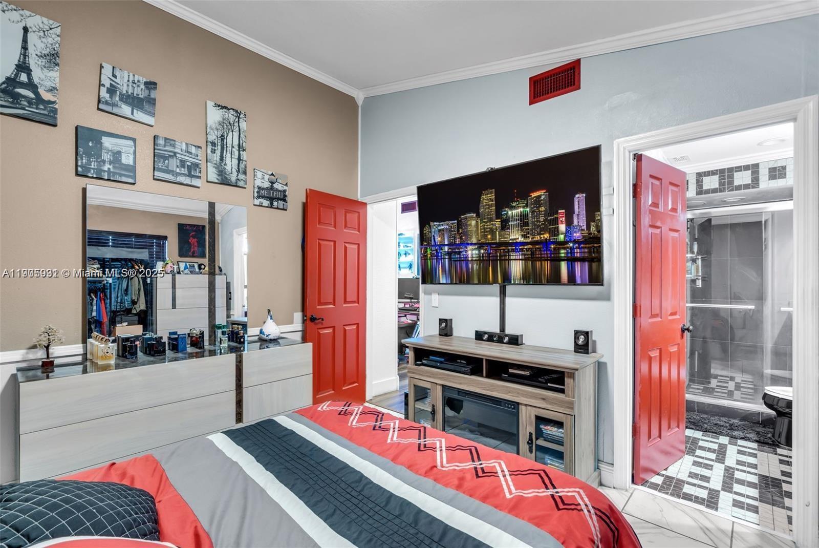 VILLA HOMES AT THE MOORS - Residential