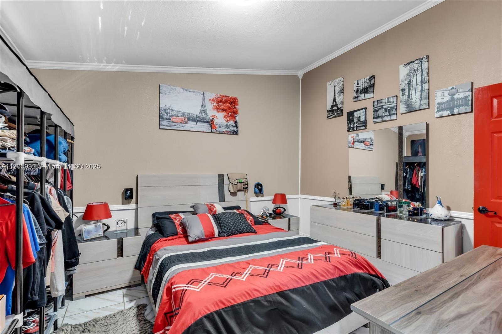 VILLA HOMES AT THE MOORS - Residential