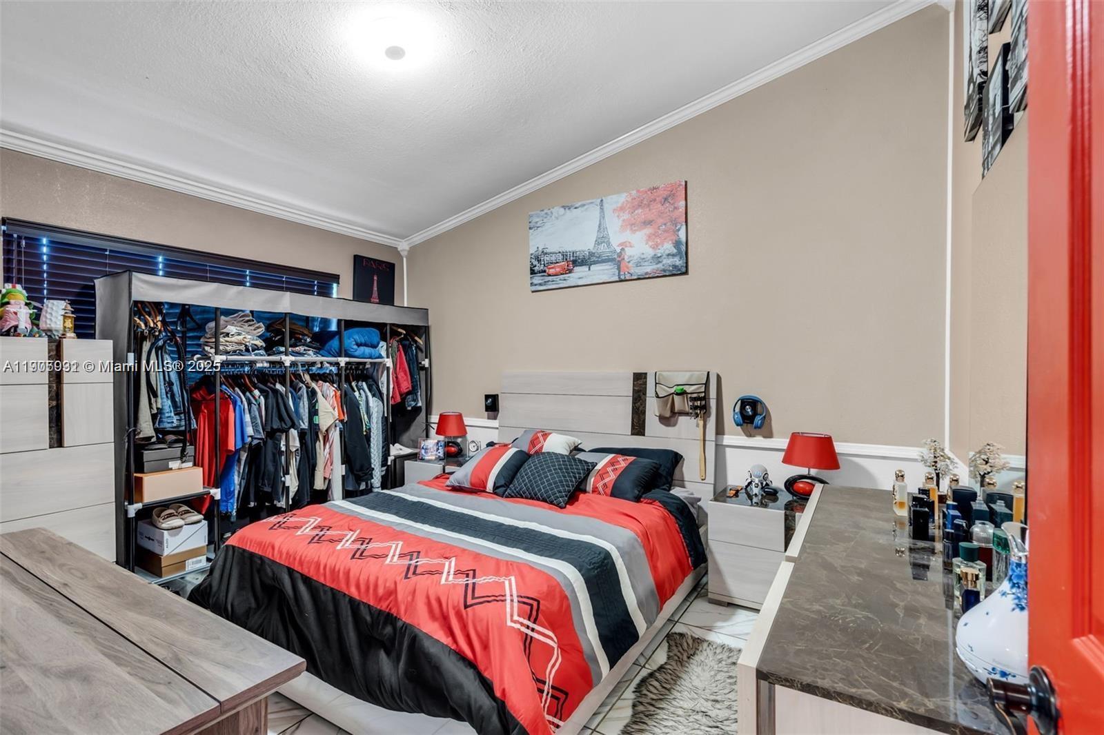 VILLA HOMES AT THE MOORS - Residential