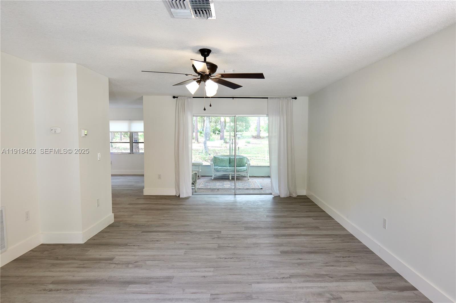 WOODLANDS - Residential