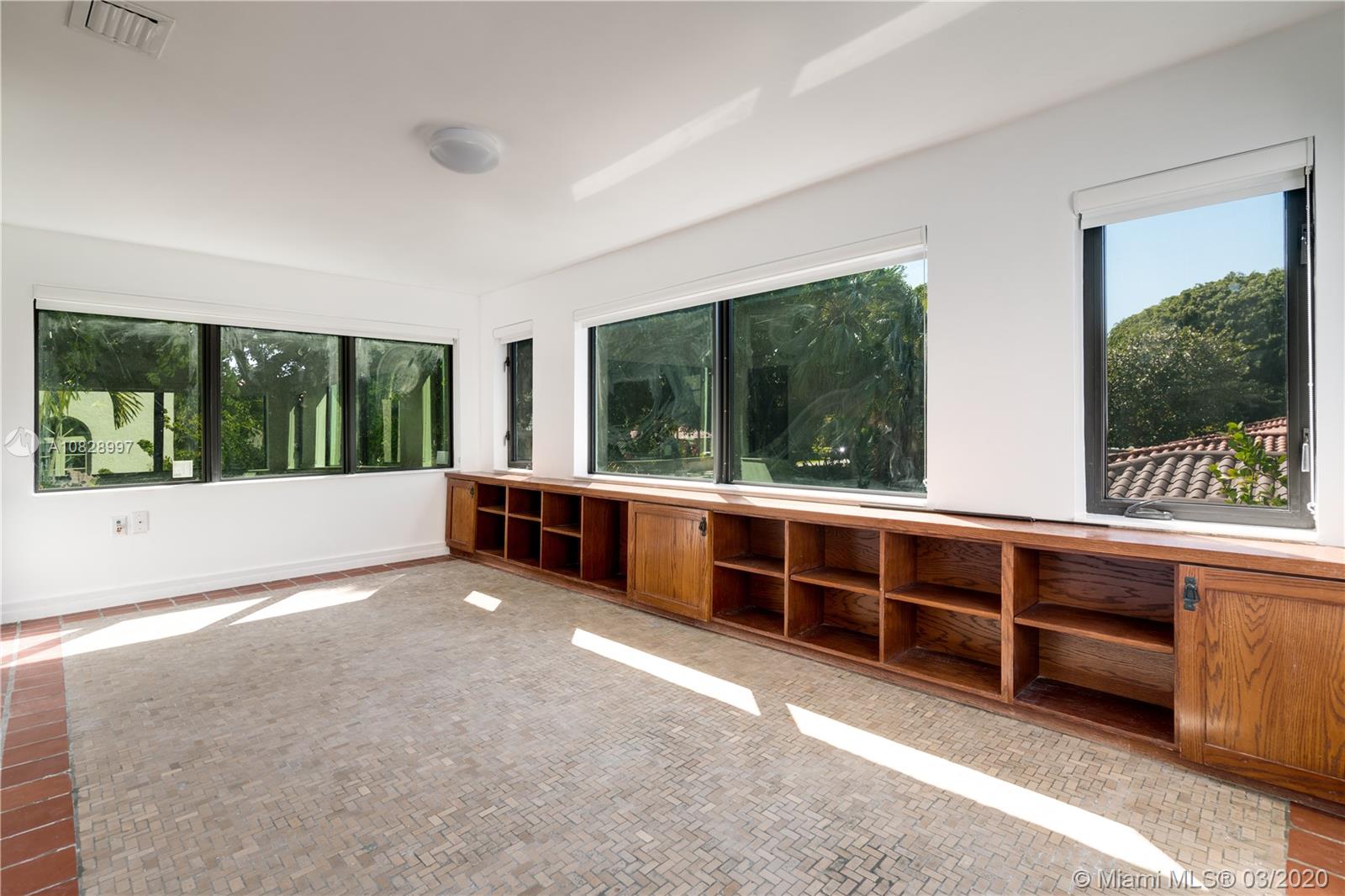 CORAL GABLES SEC B - Residential