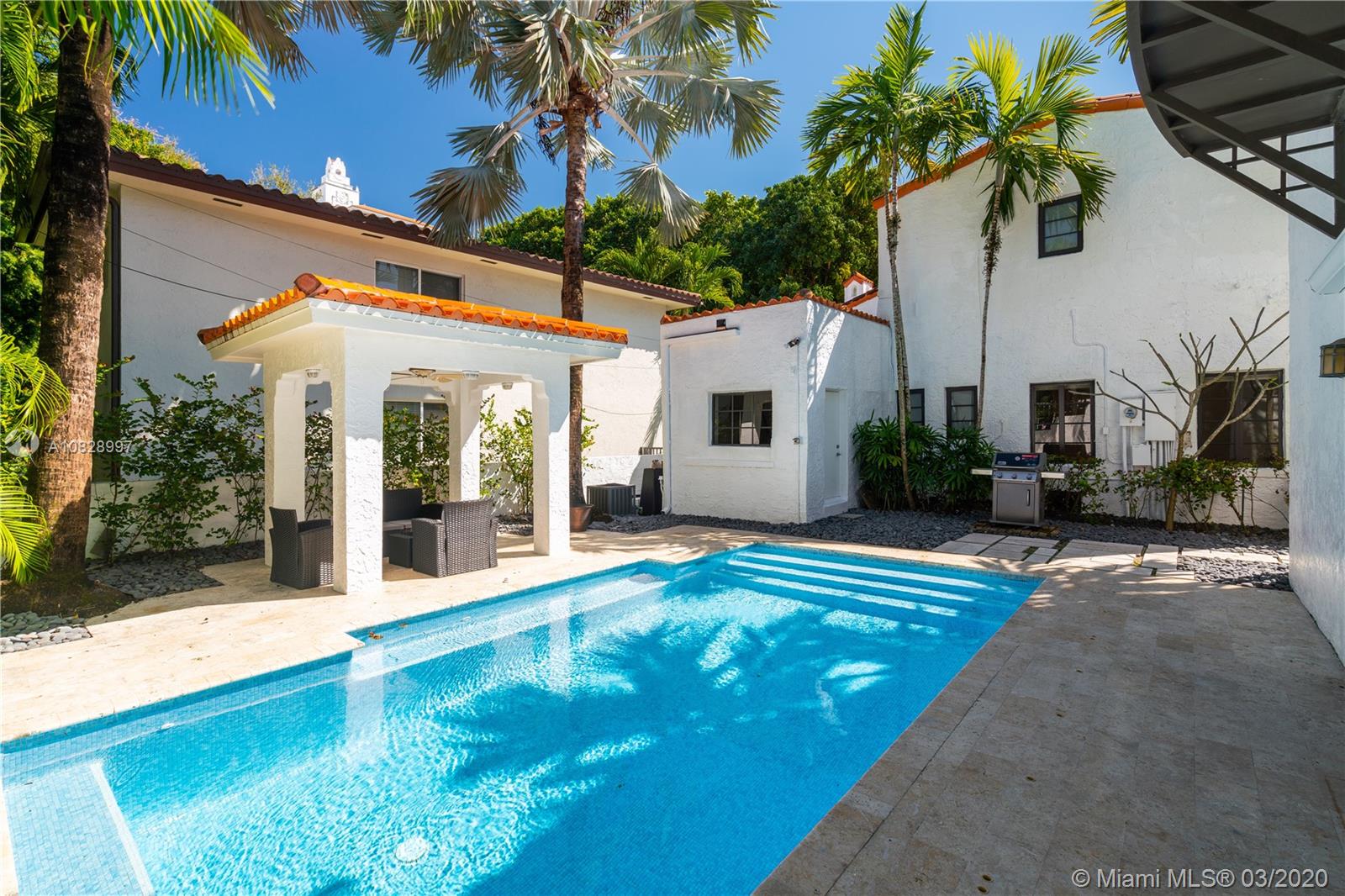 CORAL GABLES SEC B - Residential