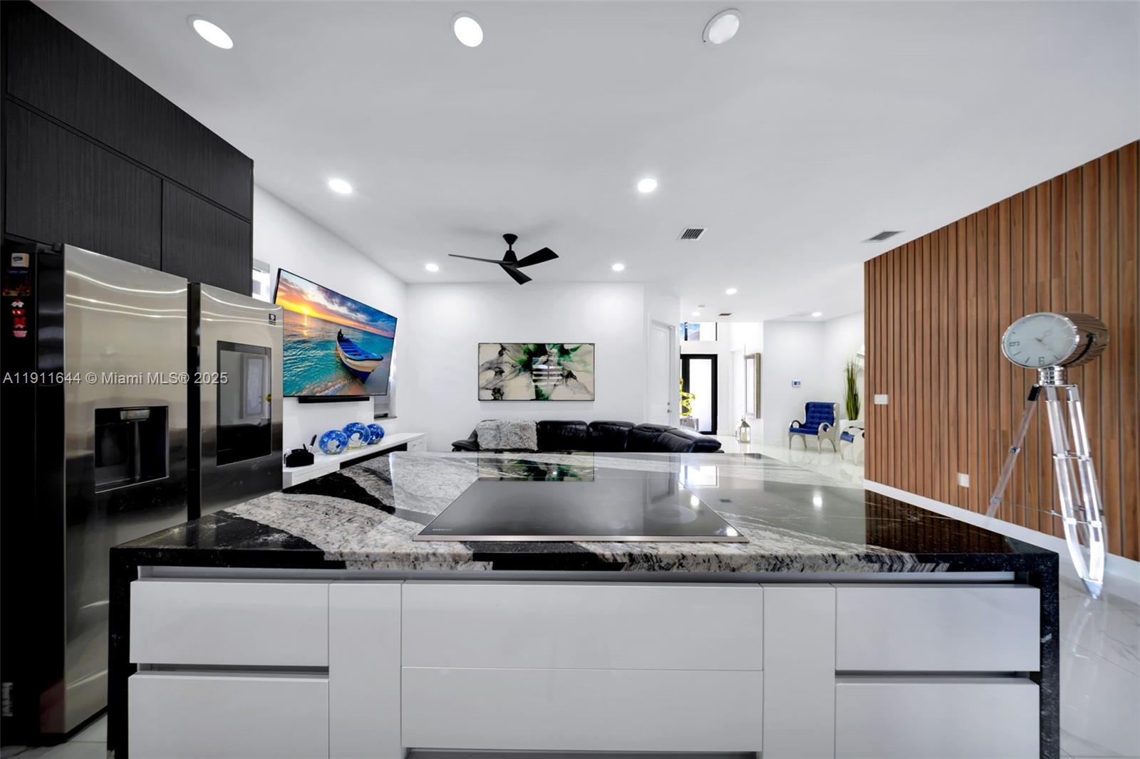 GAVICAR VILLAS - Residential Lease