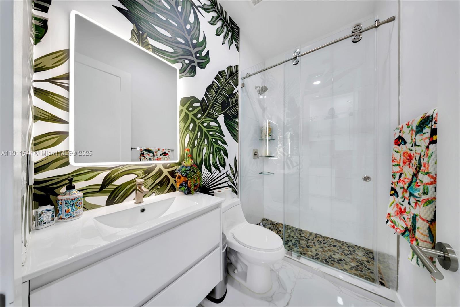 GAVICAR VILLAS - Residential Lease