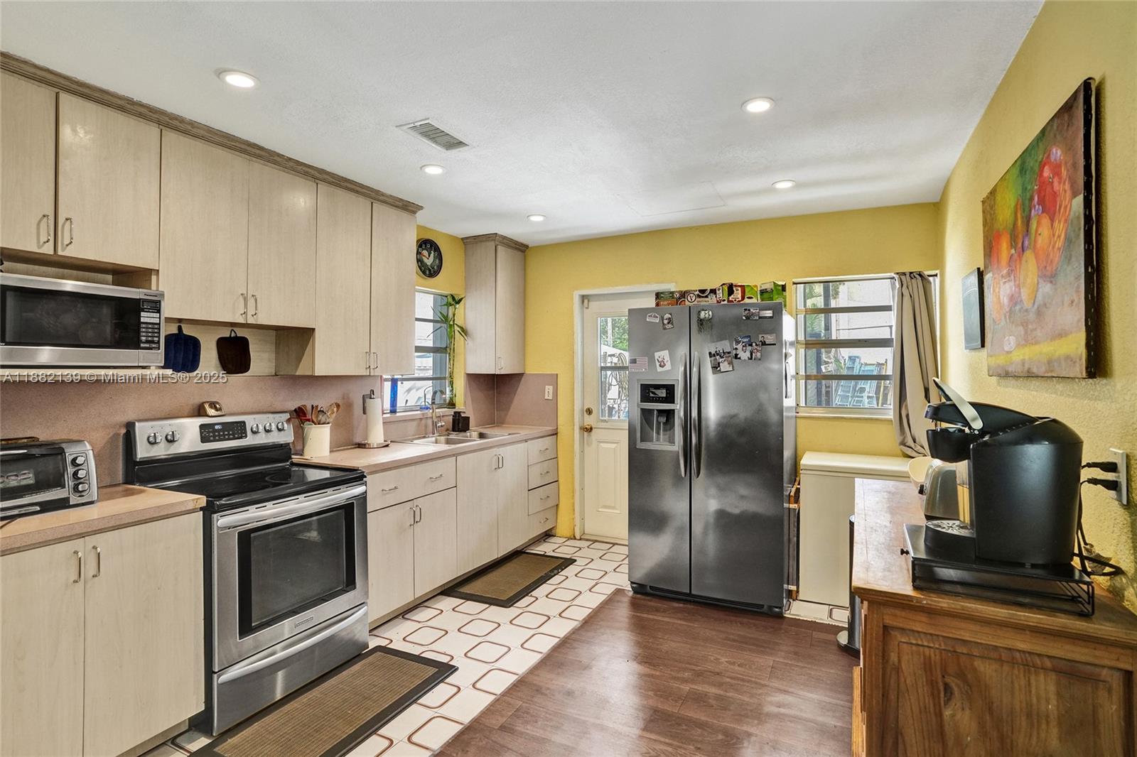 SUNKIST ESTATES A - Residential