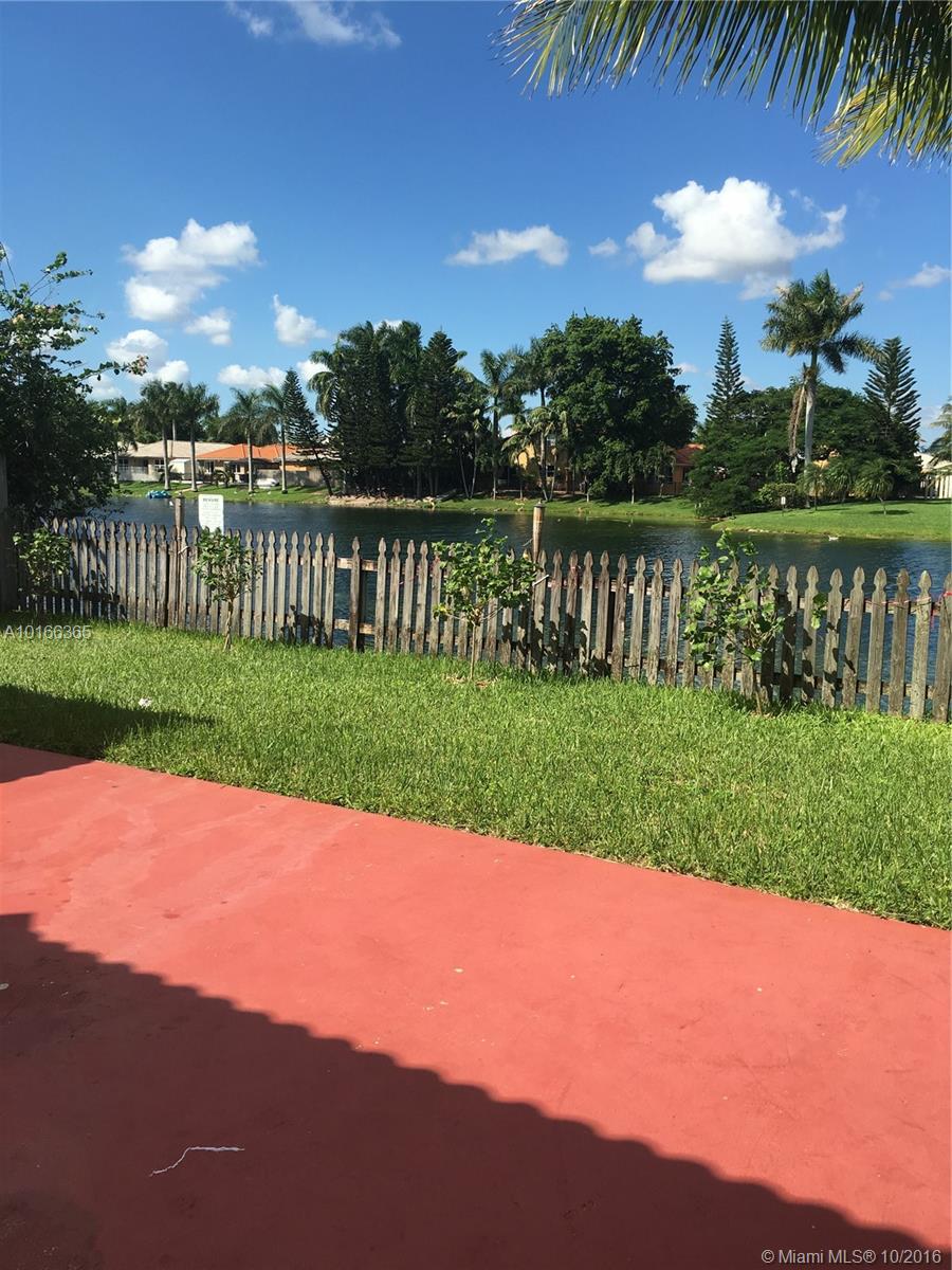 P A At West Sunset - Residential Lease