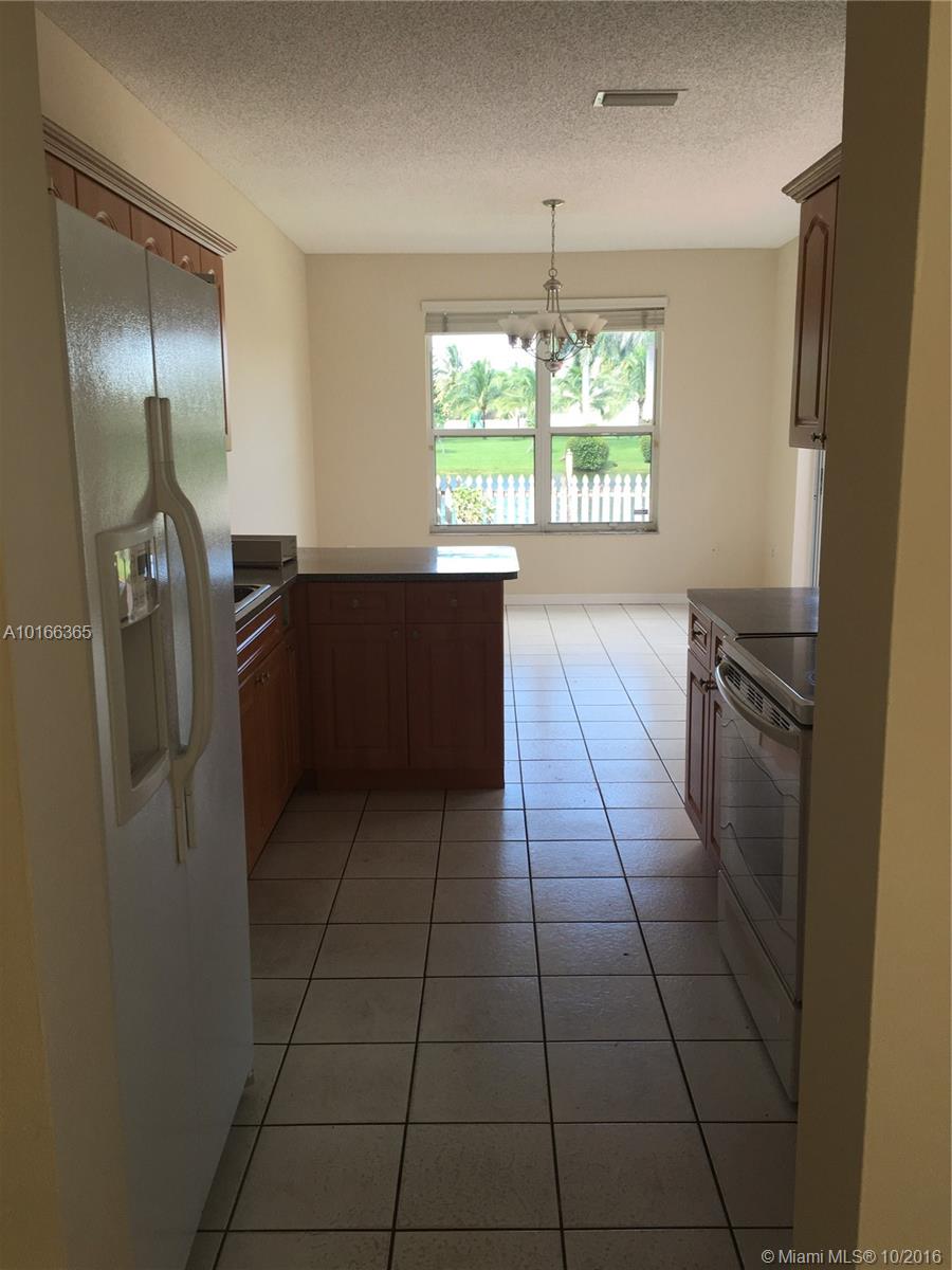 P A At West Sunset - Residential Lease