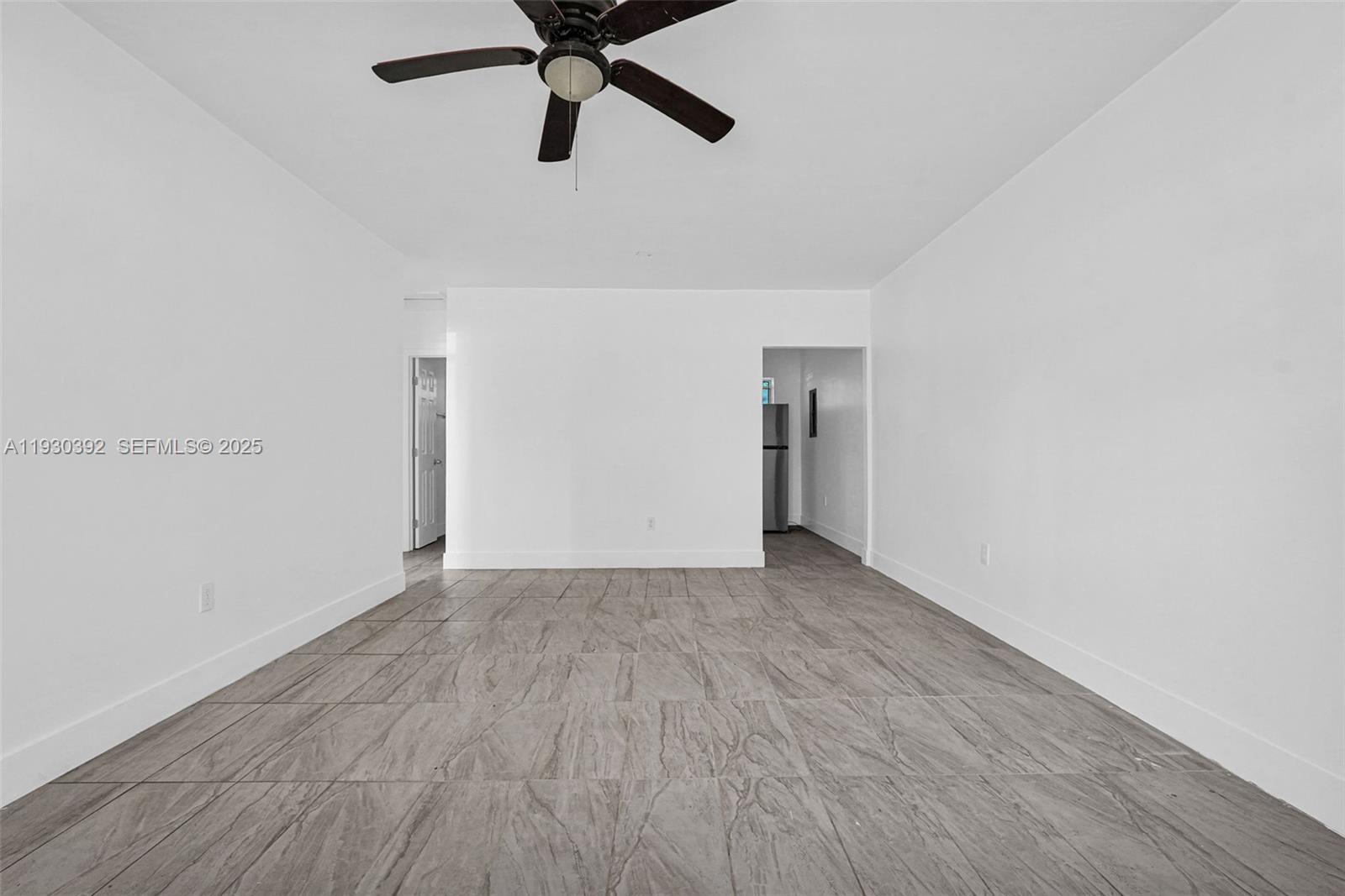 ARCH CREEKS ESTATES - Residential Lease