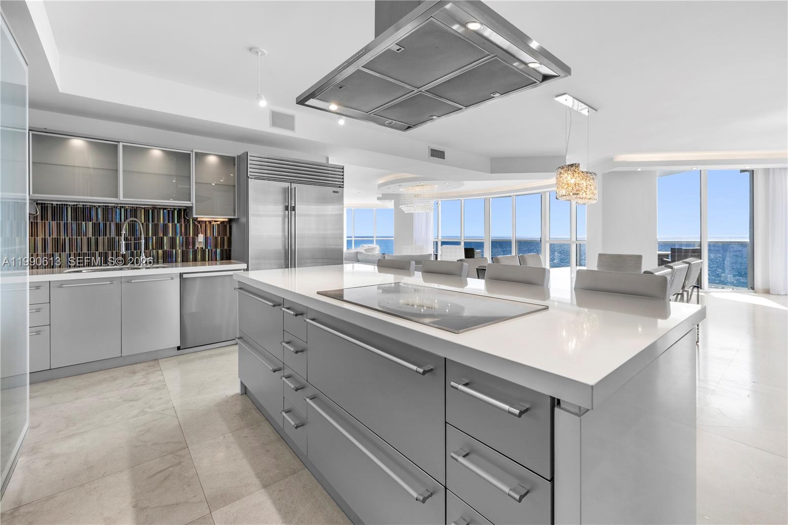 Trump Royale condo - Residential